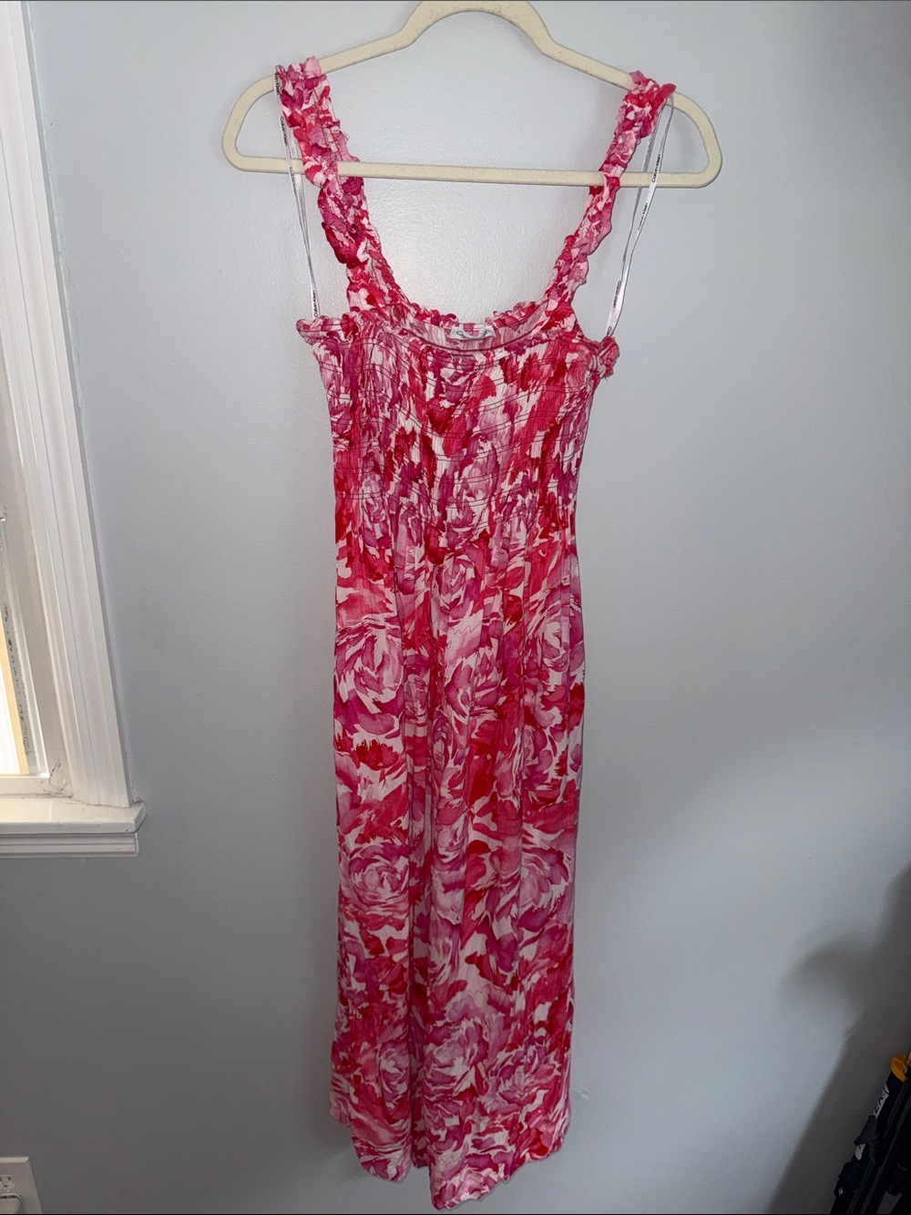 Women’s Pink Floral Smocked Maxi Dress